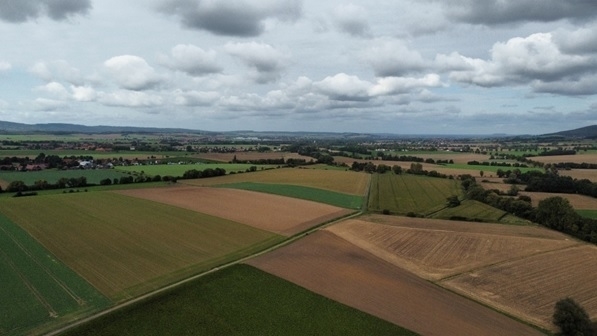 Aktueller Eindruck der Kulturlandschaft aus dem niedersächsischen Bergland.