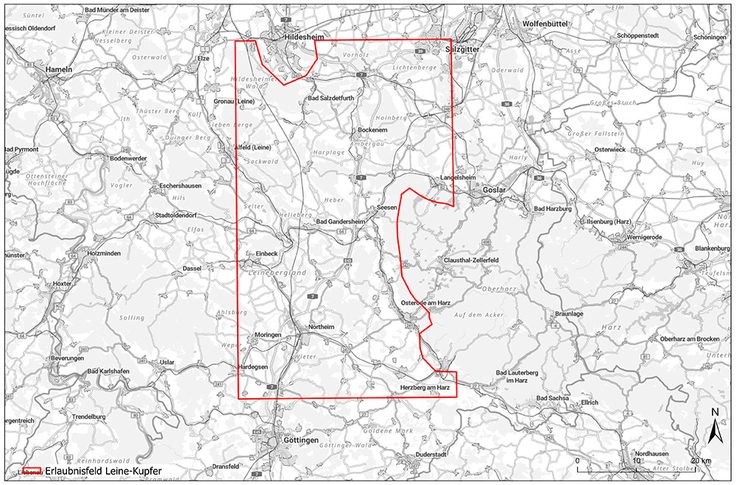 Das rot eingegrenzte Erlaubnisfeld „Leine-Kupfer“ erstreckt sich von Herzberg im Südosten bis Hildesheim im Nordwesten.