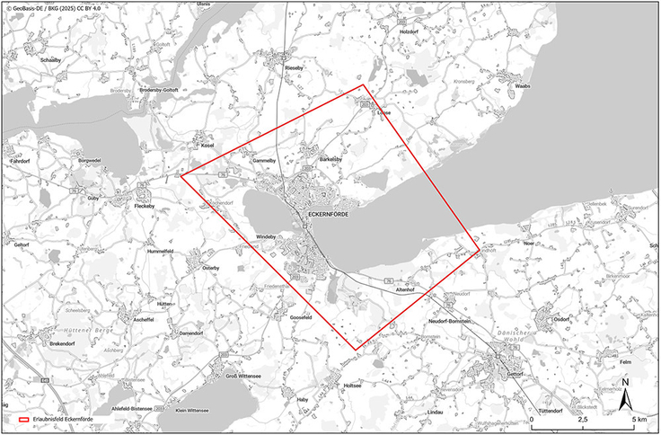 Das Erlaubnisfeld „Eckernförde“ erstreckt sich rund um die Hafenstadt und über Teile der Eckernförder Bucht.